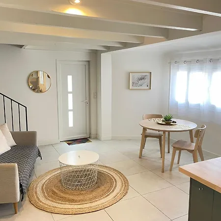 Petite Maison En Centre-ville Apartment